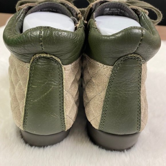 Aerosoles First Plan Suede Leather Wedge Ankle Boots, size 7 - Picture 6 of 10